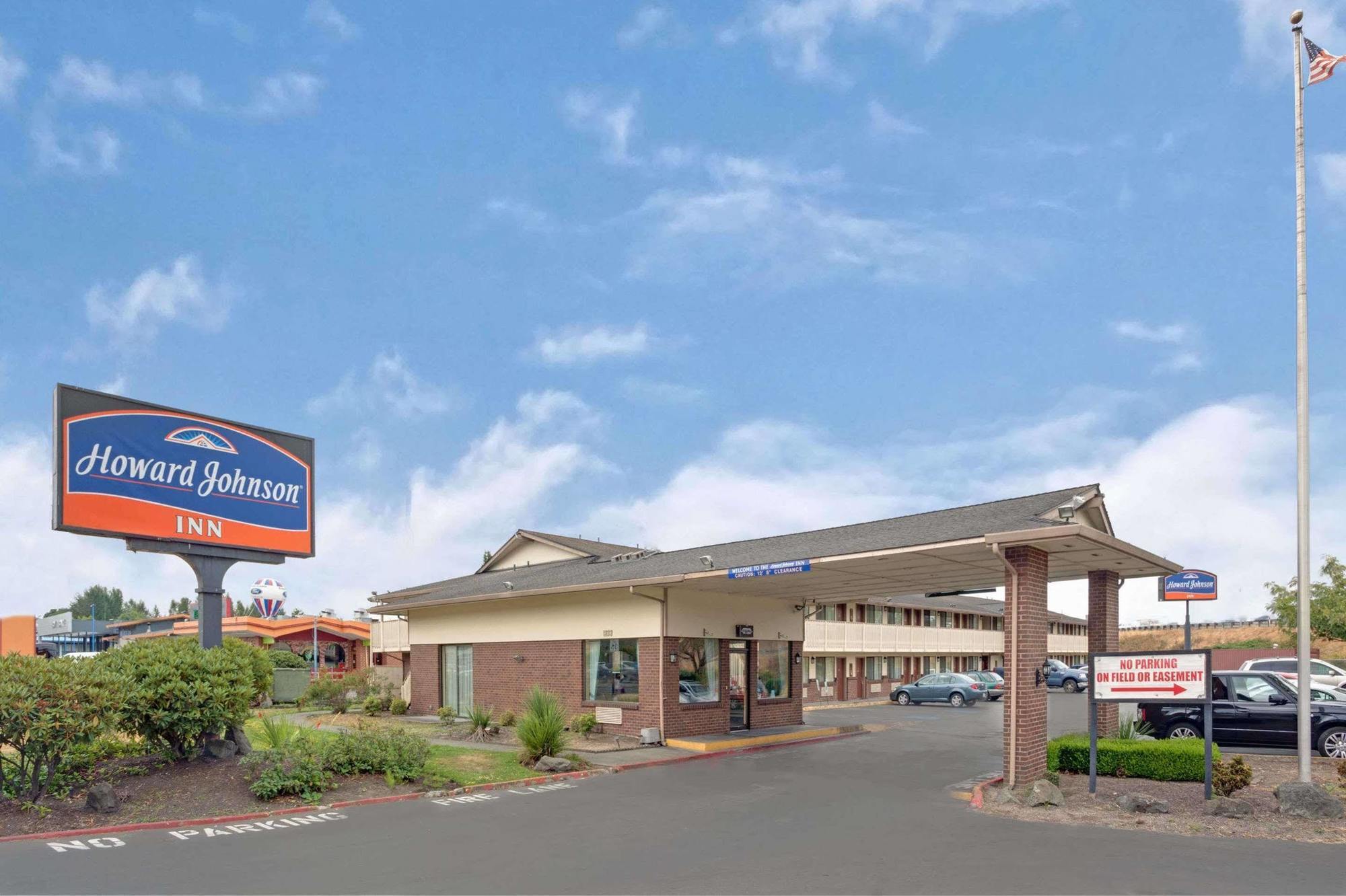 Econo Lodge Kent Exterior photo