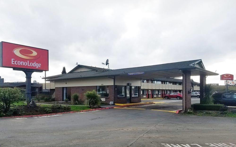 Econo Lodge Kent Exterior photo