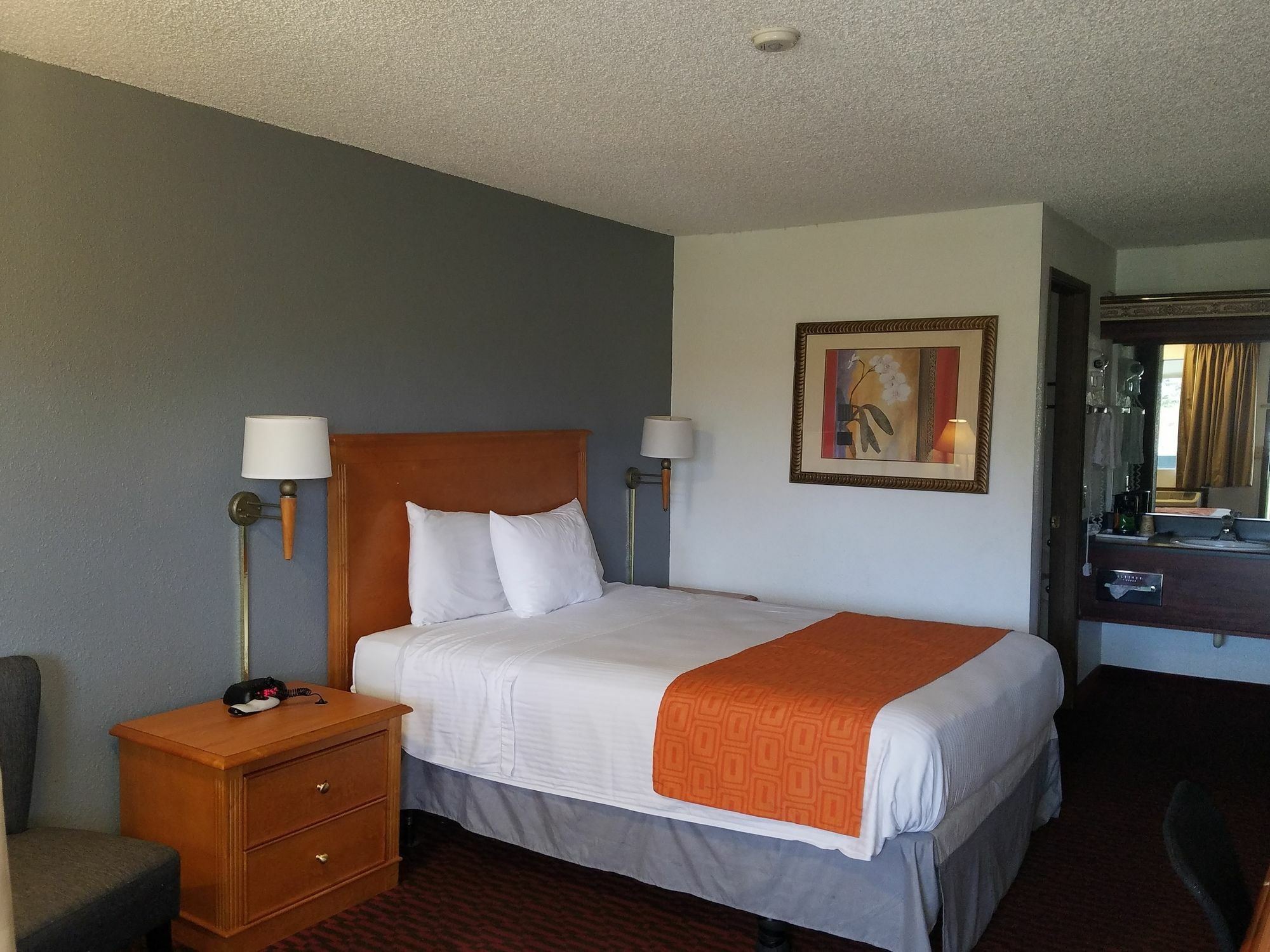 Econo Lodge Kent Exterior photo